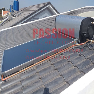 300L Düz Plaka Güneş Enerjili Su Isıtıcı Eğimli Çatı Mavi Düz Panel Güneş Kollektörü
